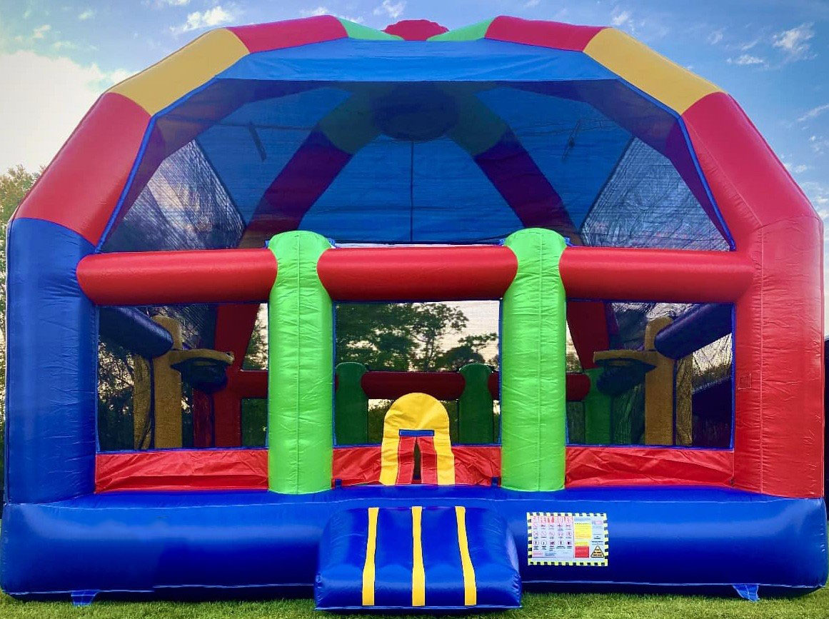 Big Jumping Castle Inflatable  - огляд і ціна Kids Outdoor House
